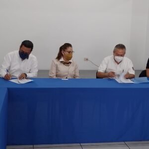 convenio de colaboración con la Escuela De Enfermería Leininger de Xalapa, Veracruz👨🏻‍⚕️👩🏻‍⚕️ para apoyar a los egresados